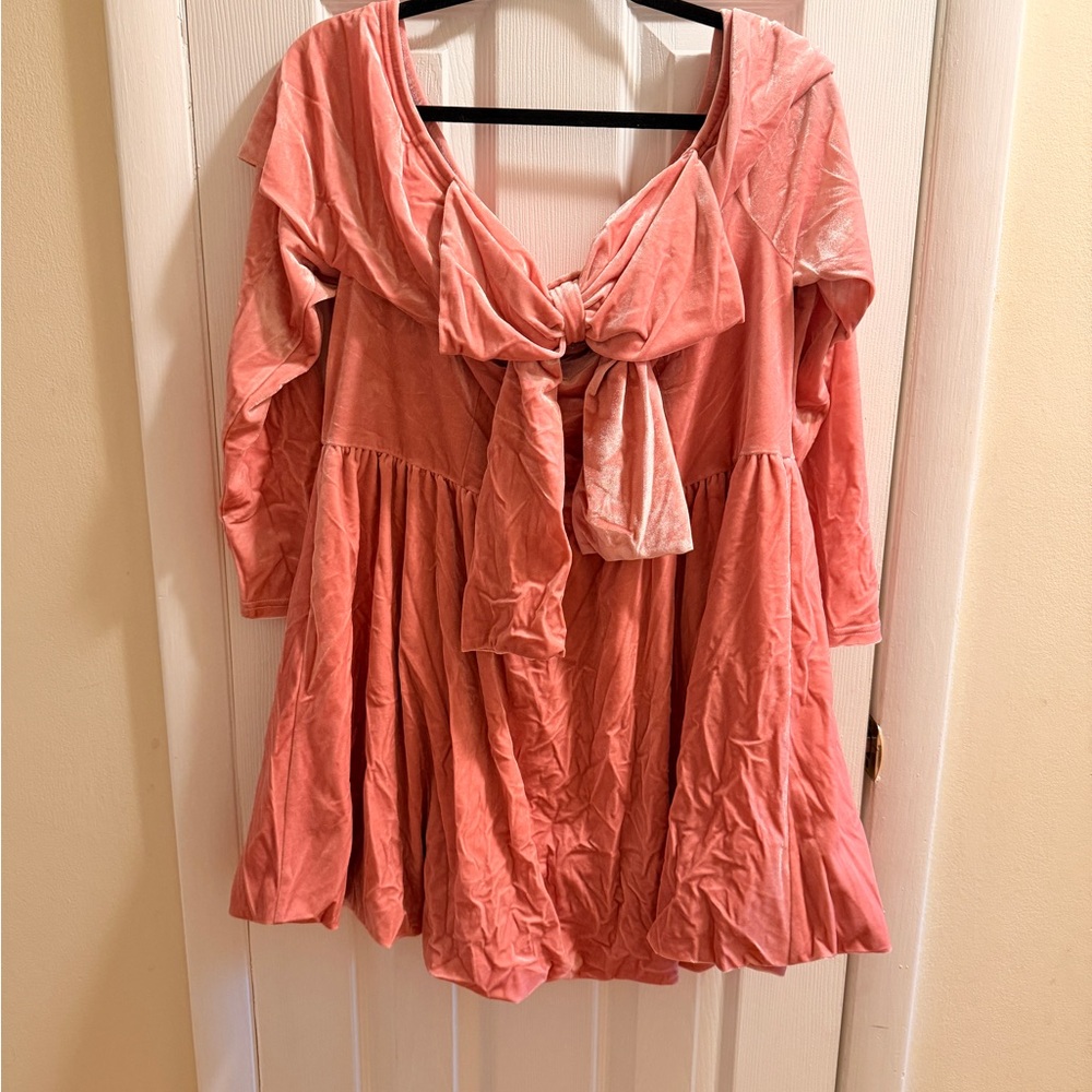 Elegant Pink Bow off the shoulder Women's Dress